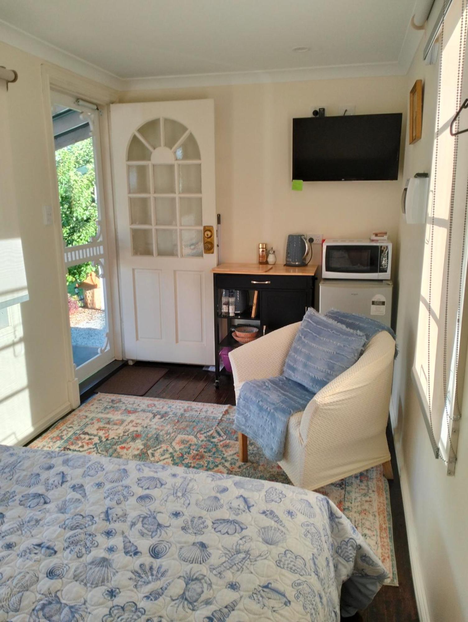 Avonlea Cottages York Room photo